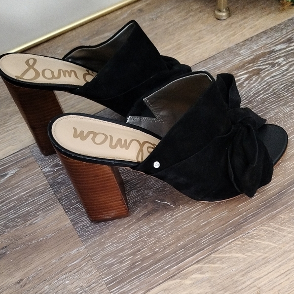 Sam Edelman Black Mules with Textured Bow and Block Heel - Picture 5 of 9